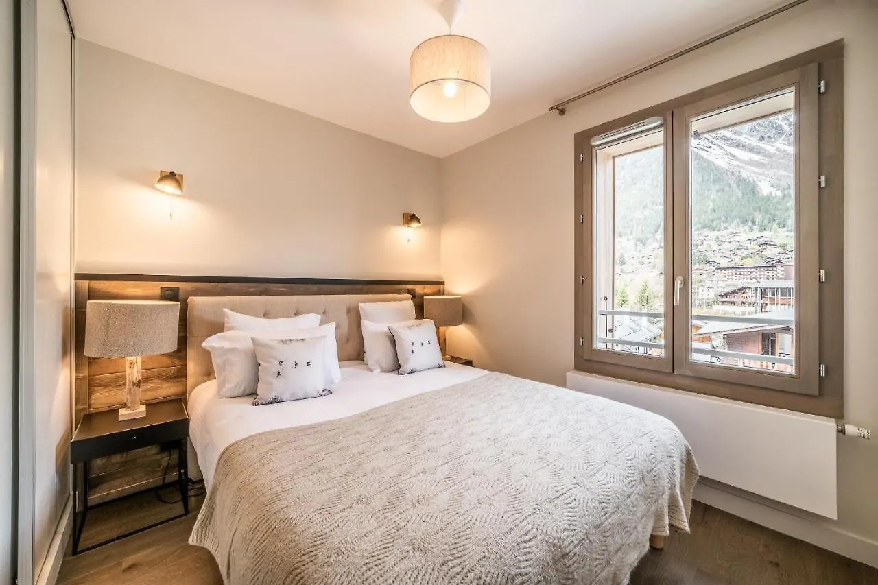 Apartment Kalmia Chamonix - By Emerald Stay France