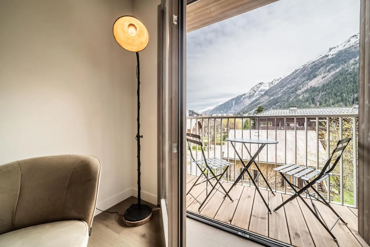 Kalmia Chamonix - By Emerald Stay